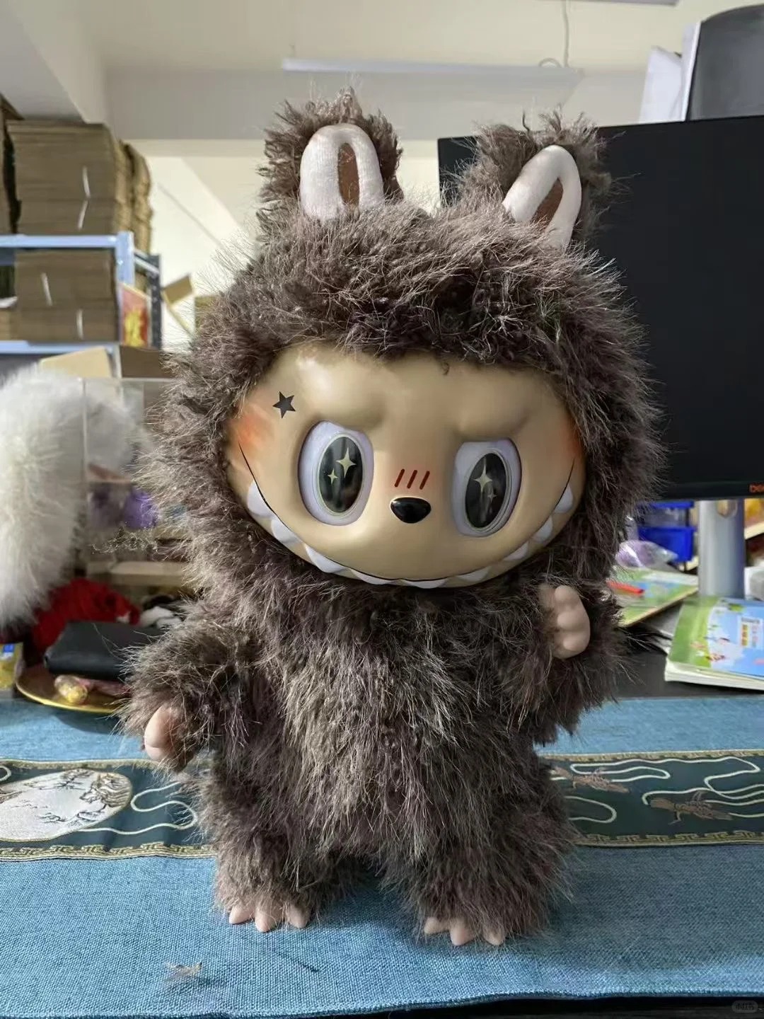 Large 38CM 24D Real Eyeball Plush Cotton Body Vinyl Face Fabric Fashion Doll with Big Business Card