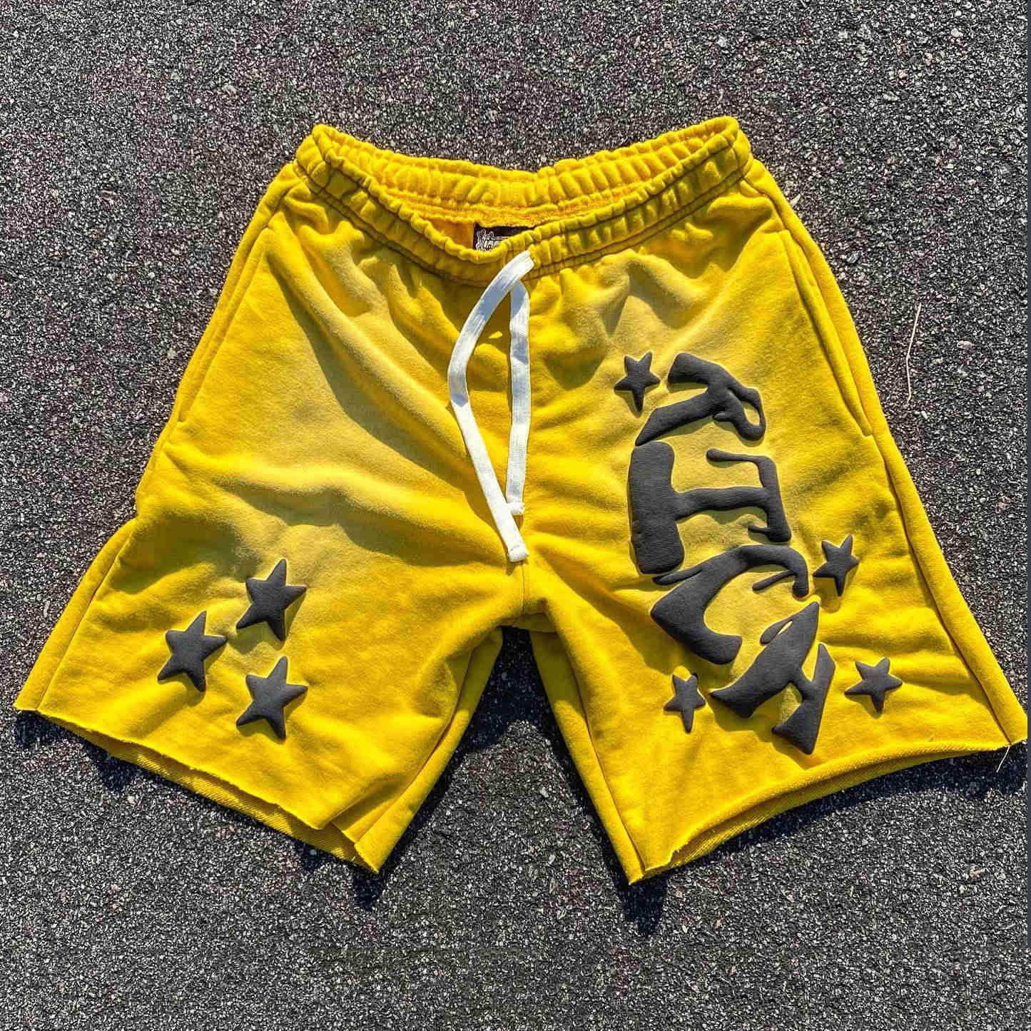 Y2K Harajuku mens shorts with rhinestone letter printed cotton sweater fashionable new hip-hop basketball street loose casual shorts X250410