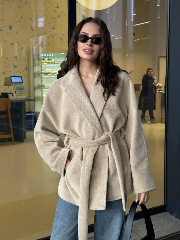 Lace Up Waist Cinching Trench Coat Woman Solid Color Lapel Long Sleeves Loose Casual Jackets Street Versatile Womens Jacket 250911