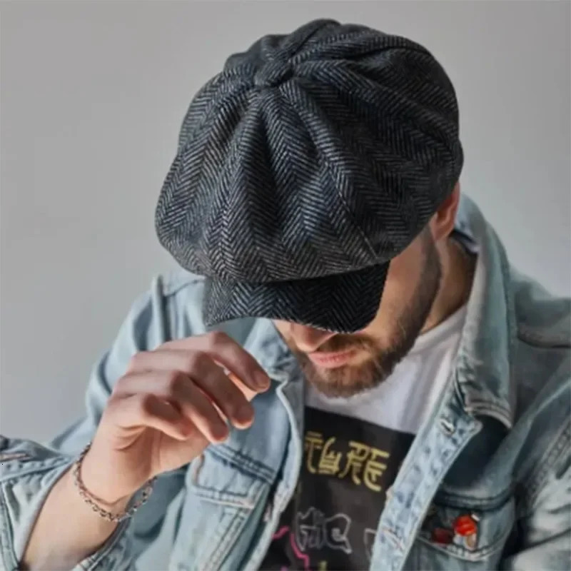 Men Retro Beret British Hats Wool Blend Vintage Herringbone Tweed Casual Fashion Hat Flat Keep Warm Caps Gifts 250905