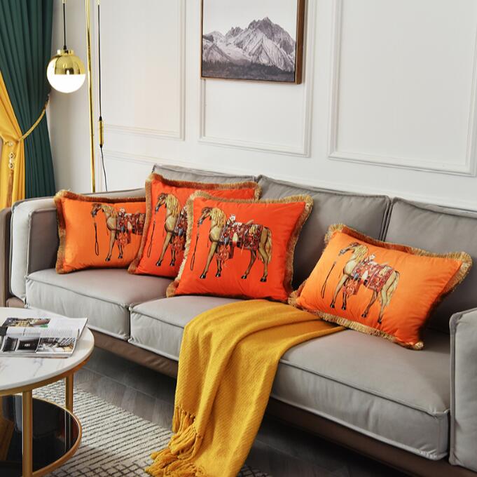 Designer Luxury European American Luxury Printed Cushion Cover Horse Pattern Velvet Pillowcase Lumbar Pillow Cover Tassel Edge