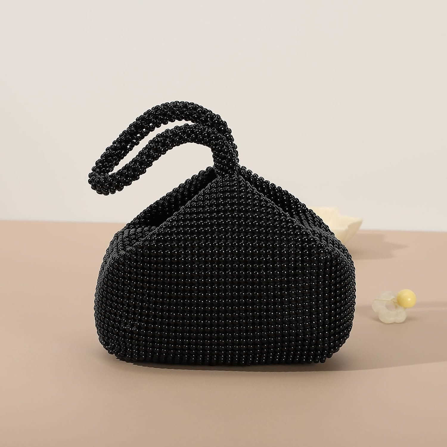 Womens Evening Bags Sparkly Beaded 866 Mini Clutch Vintage Triangle Small Purse Handbag for 1920s Party Wedding Black Z25909