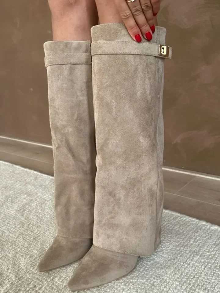 Suede Metal Decoration Frouser Boots Sexy Pointed Toe Square Heel New Arrivals Fashion Women Modern Boots Z250909