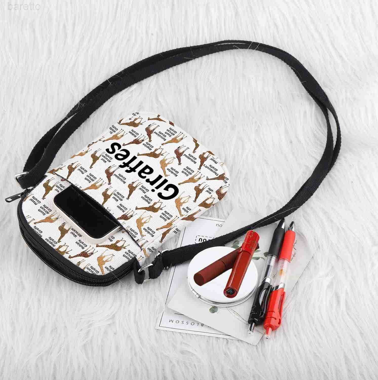 Giraffe Crossbody Bag Giraffes Gifts for Women Animal Lover Gift Funny Messenger Bag Giraffe Lover Gifts Z250909