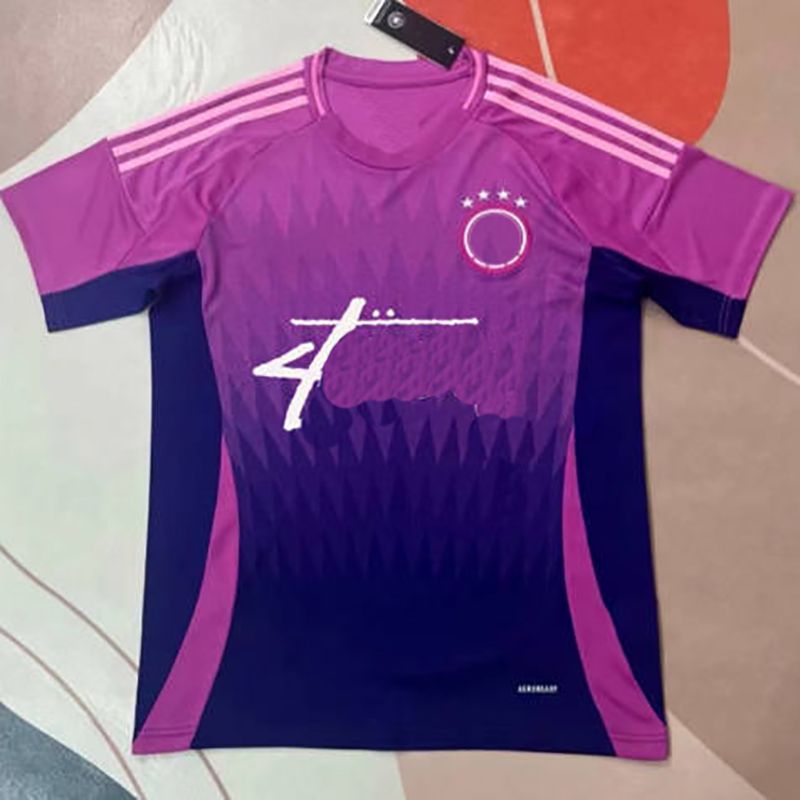 Designer Men Jersey Trendy Soccer T-shirt Pullover Round Neck T-shirt Short Sleeve High Street Style Men's Tops