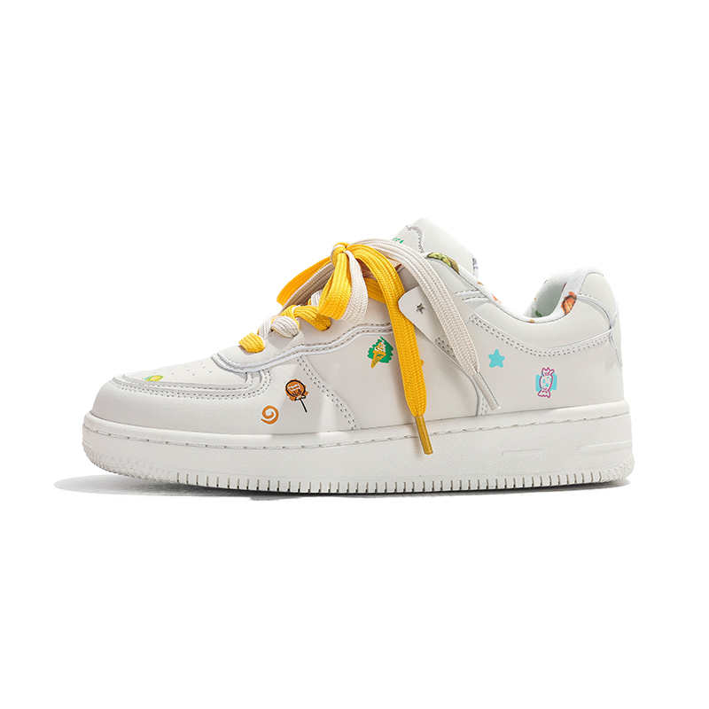 Crayon Shin-chan Collaborative Graphic Print Loafers: Versatile Unisex Board ShoesJFY-290