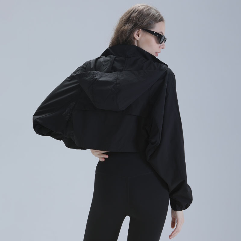 Zipper Short Style Outdoor Running Sports Slimming Fiess Jacket With Hat Quick Drying Sports Top Yoga Clothes