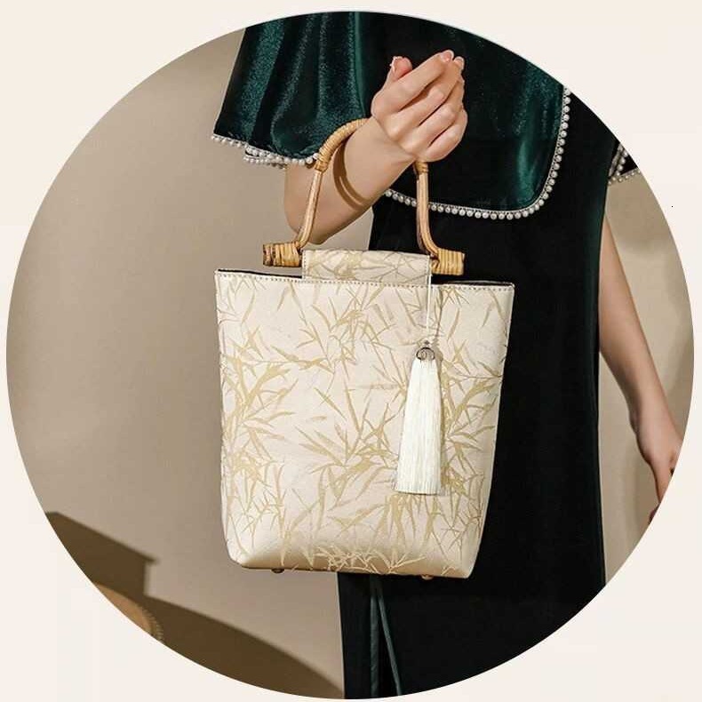 New Retro Chinese Bamboo Handbag Luxury Bag Cheongsam Bag Large Capacity leisure Shoulder Bag Designer Bag Multi functional Crossbody Bag