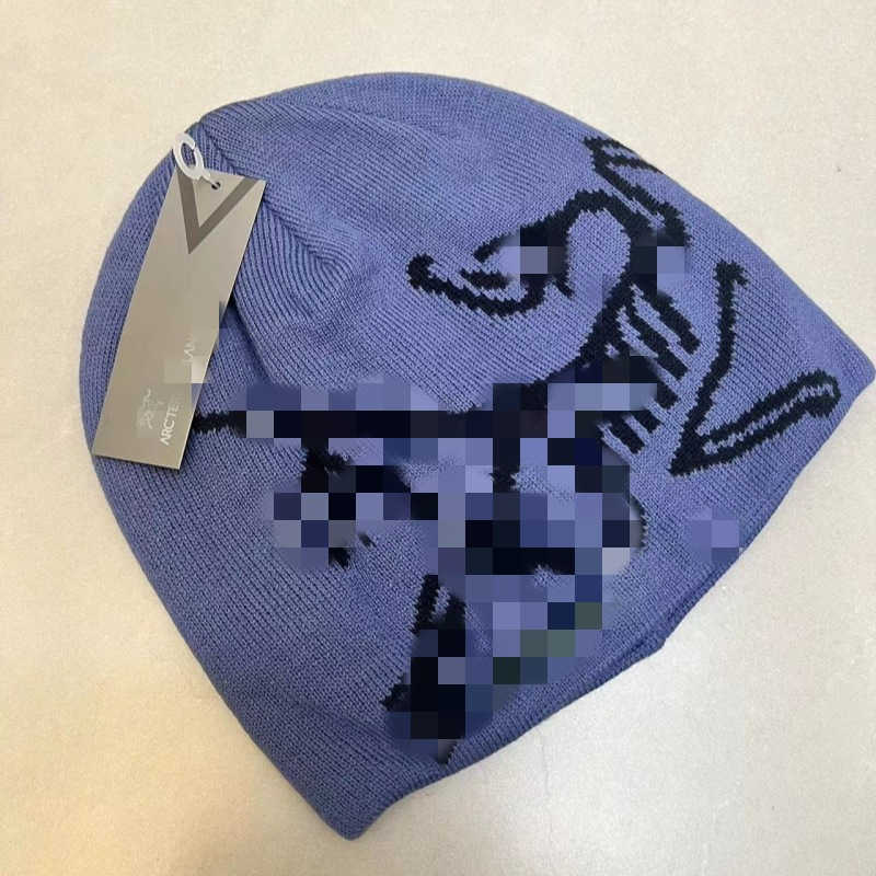 2025 Autumn Winter New Bird Home Hat Versatile Cold Hat Knitted Hat Embroidered Warm Bird Home Hat Yarn Hat L250908 2TYE4