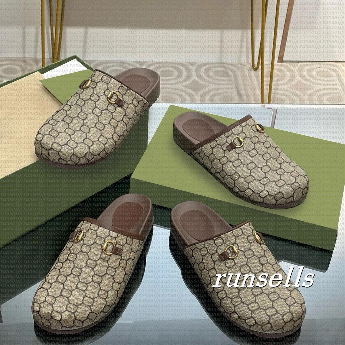 Designers clogs Luxury Slippers Slide mules Women Ladies flip flops Rubber Hollow Platform Sandals Flip Flops Scuffs Lovely Sunny Beach Shoes 7d