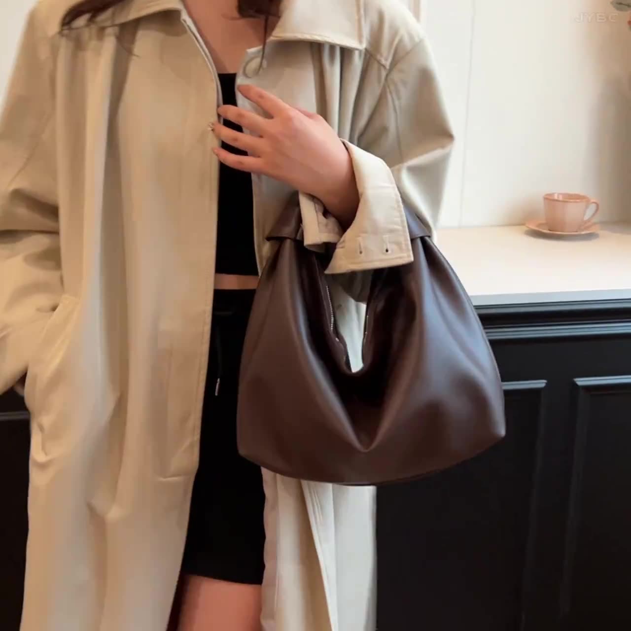 Shoulder Handbags Wallet Ladies Fashion Designer 2025 High Quality Leather Armpit Bags Black Crossbody Purse 03
