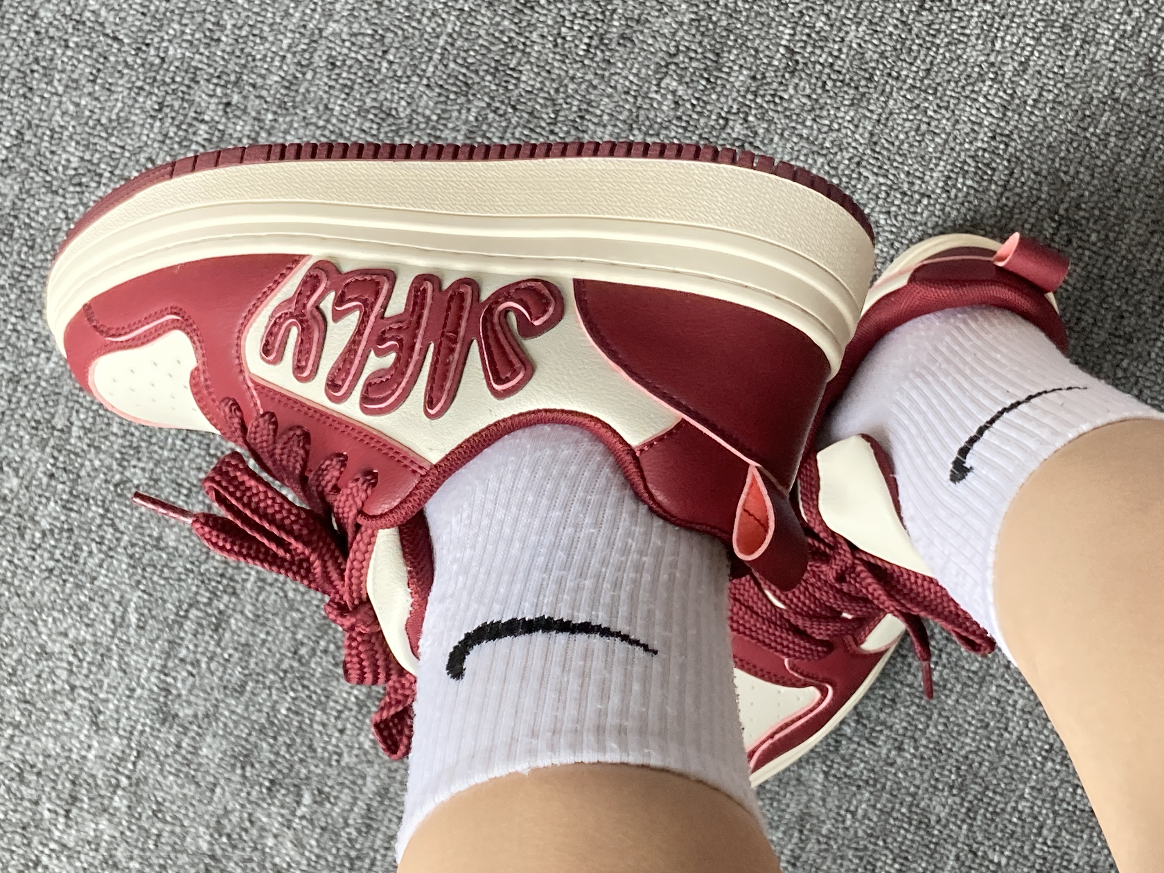 Elegant White Canvas Socks by Jifffly: Stylish Flats for Everyday Wear Suitable For Both GendersJFY-602