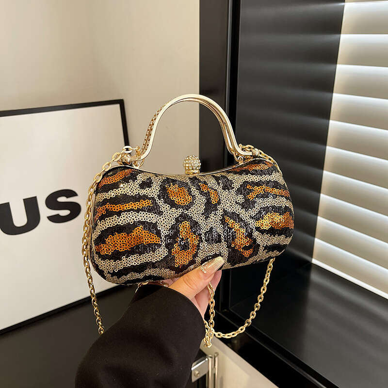 Hot Selling Women's 2025 New Clutch Ladies Embroidered Sequin Leopard Print Evening Bag Banquet Handbag