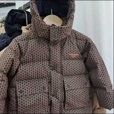 Down Coat Winter children's hooded down jacket with white duck down for warmth, baby winter wear, short coat for babies, windproof and dirt-resis