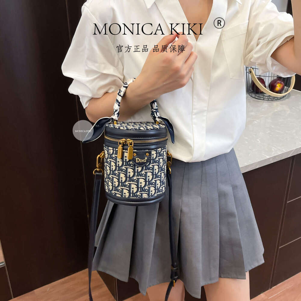 Chic Jacquard Monica Embroidery Handbag Versatile Pen Holder Scarf Single Shoulder Crossbody Bucket Bag For Women