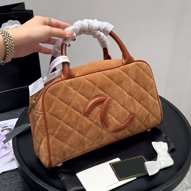 Women Tote Bags Handbags Designer Suede Brown Fashion Medallion Bowling Bag High Quality Leather Totes Handle Bag