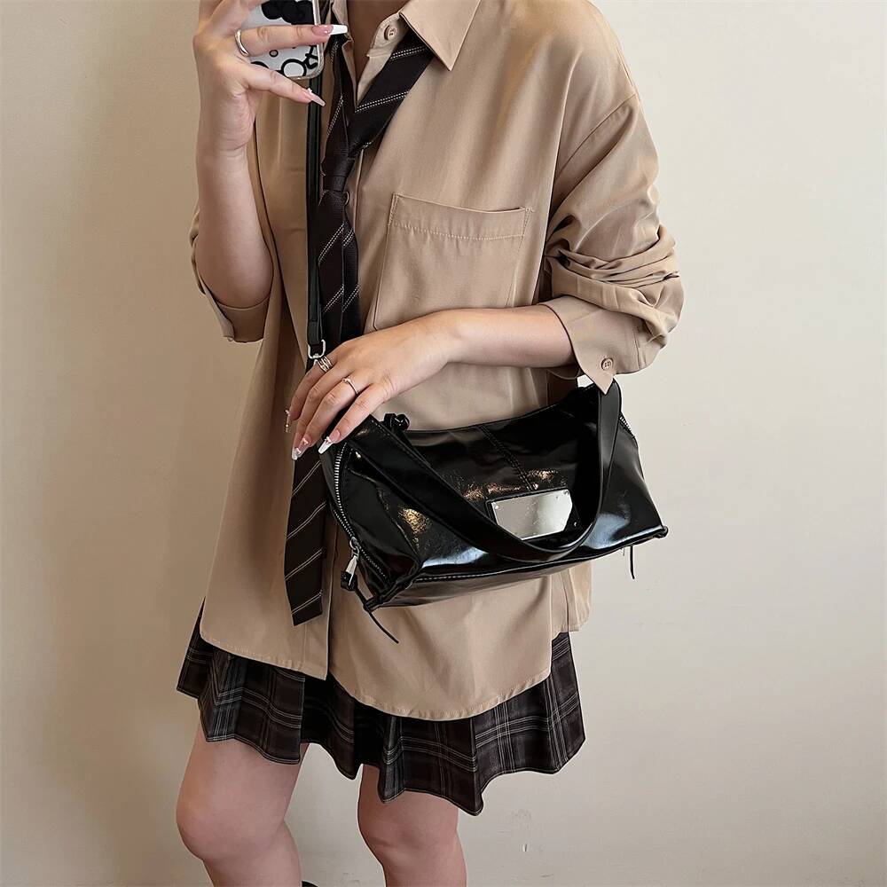 Handbag Large Capacity Solid Color Spicy Girl Women's Crossbody Bag New Fashion Women's design Shoulder Bag 2025 Autumn New Designer Bag