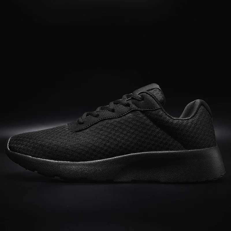 Mens Running Shoes Breathable Summer Sport Tennis Shoes Casual Ultra Lightweight Unisex Women Fashion Sneakers Non Slip Trainers L250908