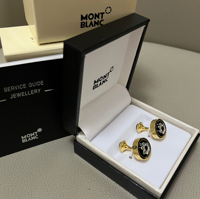 Elegant Men French cufflinks MB Designer Party Cufflinks with Classic Letter Patterns Formal occasion Advanced Shirt Accessories Perfect Christmas Gift for Him