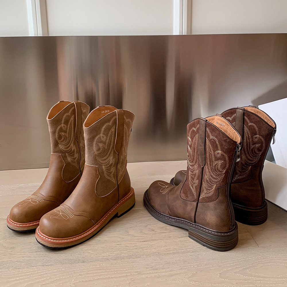 new Free delivery designer shoes Ladies' Martin boots Comfortable Martin boots lightweight breathable fashionable and casual