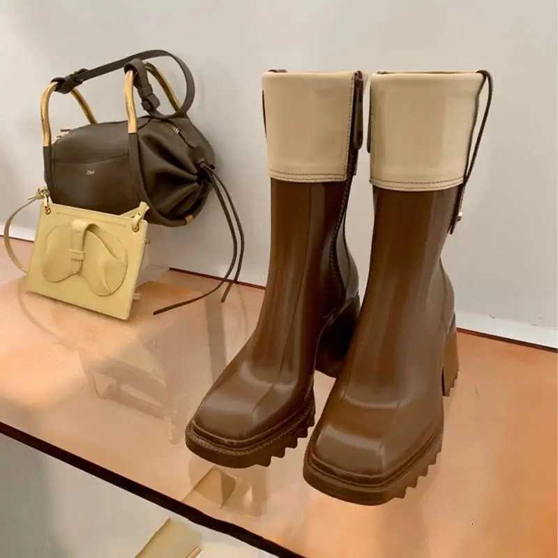 2022 Brand Designer Winter Women Boots Kneelength Round Toe Casual Square Heel Boots Thicksoled Ladies Botas De Mujer W250909