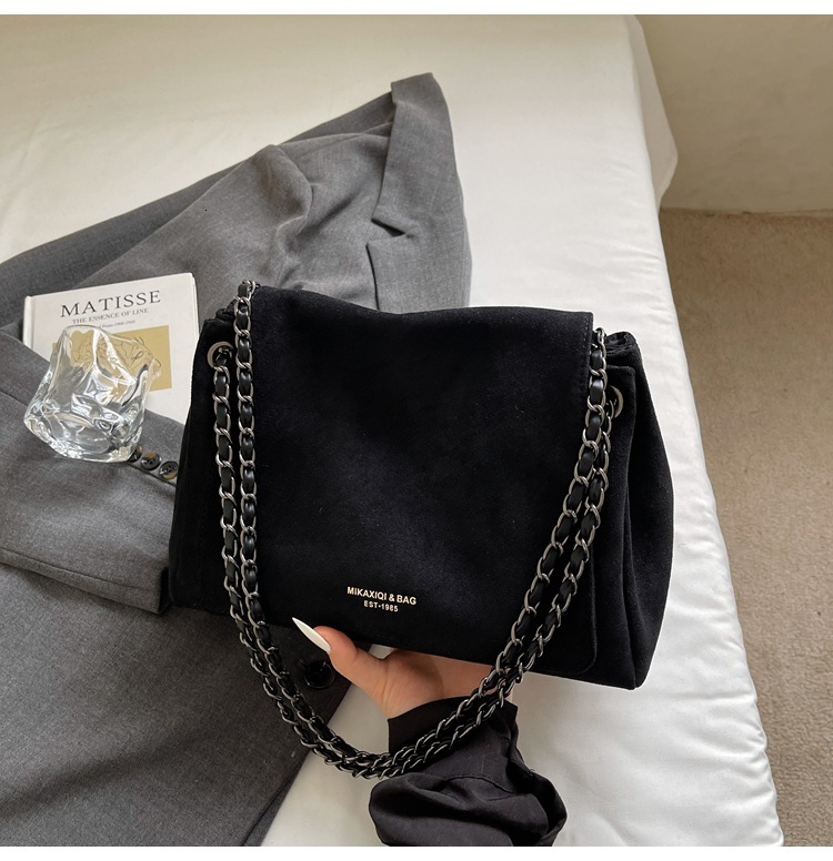 2025 new collection Women's Handbag Large Capacity Chain Shoulder Bag Women's Shoulder Bag Versatile Commuter Bag Autumn New Designer Bag Wo