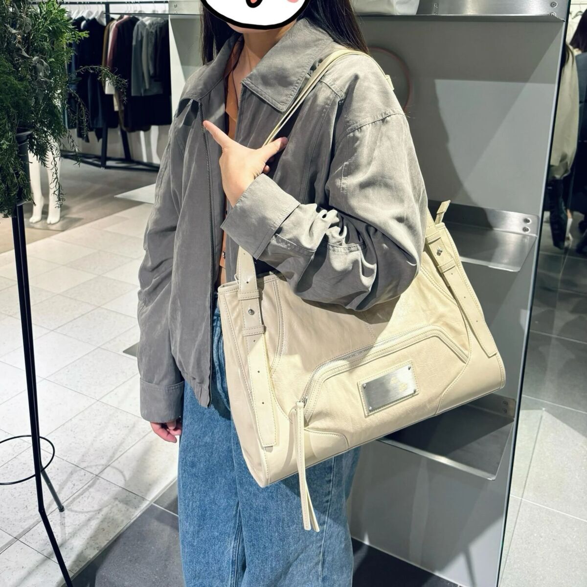 Retro Shiny Pleated Leather Handbag Spicy design Girl Y2K Women's Shoulder Bag Solid Color Simple Armpit Tote Bag 2025 Autumn New Designer Bag