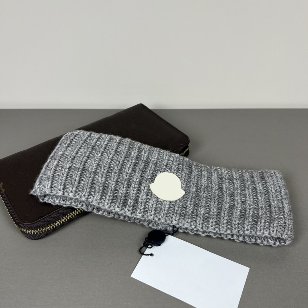 2025 New Headband Designer Headbands Knitted Wool Fabric Sport Headband For hair clip Women Men Fiess Shape Fashionable Outfit Hairjewelry