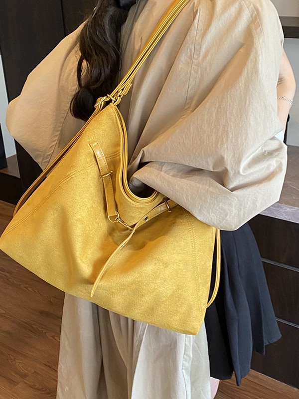 Designer bag free shipping Suede large capacity tote bag new autumn and winter casual commuting tote bag