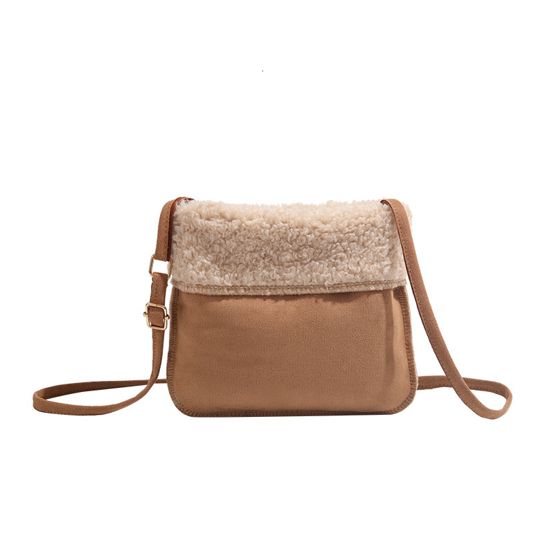 Lamb Plush Niche design Bag New Women's Crossbody Bag Retro Style Women's Shoulder Bag Autumn New Splicing Designer Bag Trendy Phone Bag