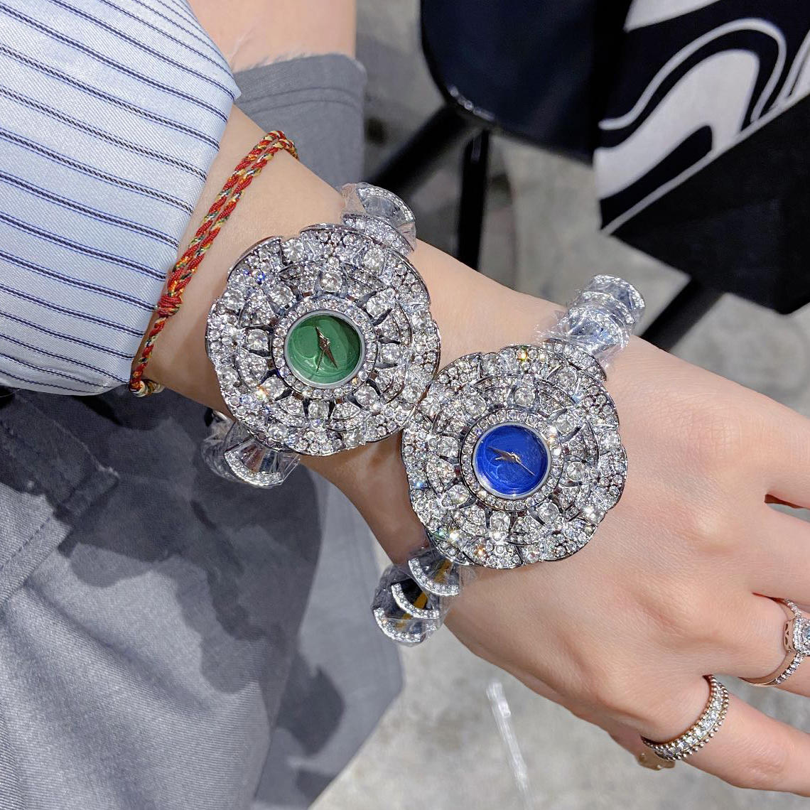womens watch bangle AIIegra set gem citrine peridot blue topaz and garnet details consistent with the counter quartz movement high quality 015