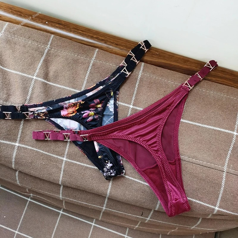 Seamless Sexy Thong Women Underwear Briefs Panties Zebra Flower Low Rise Metal Buckle GString Bikini Girls Female Panty 250909