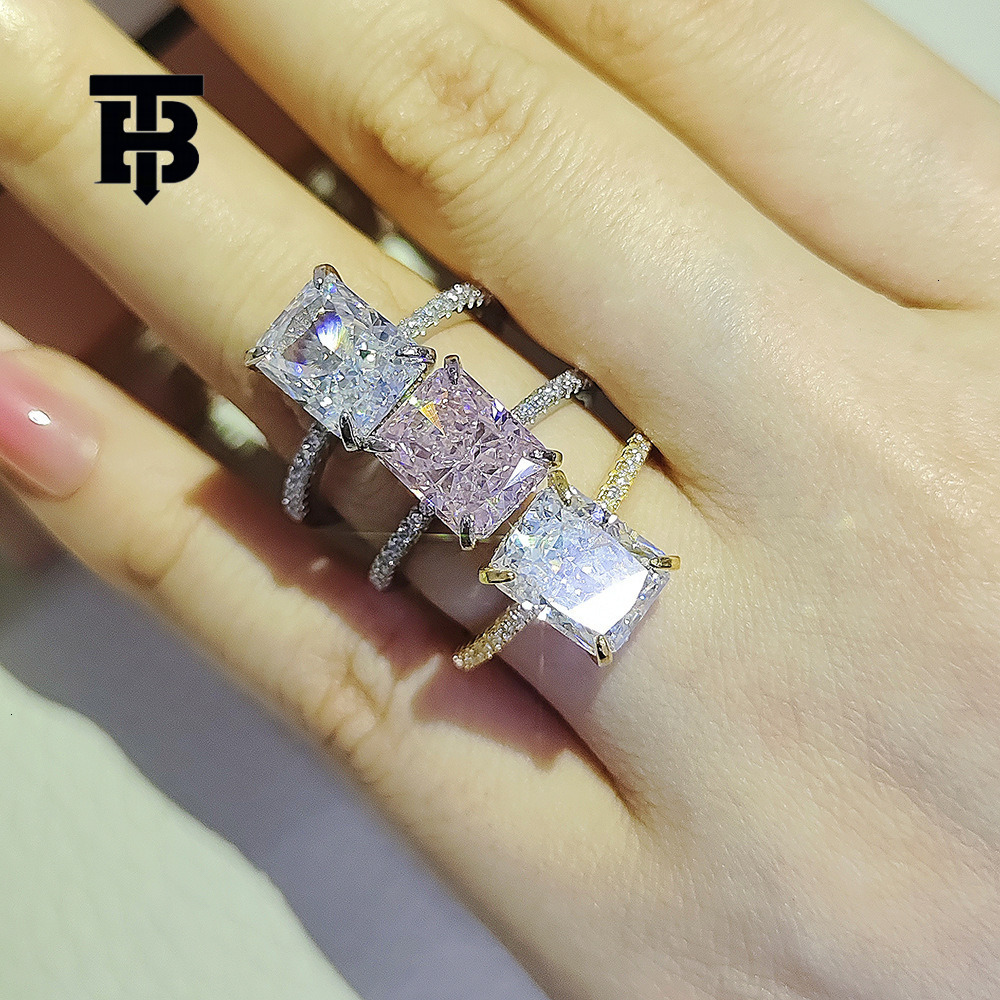 TB BHULAMTE Free Shipping New Designer Accessories Cross-border Ice Flower Cut Light Luxury Style Niche High-end Design Ring For Women