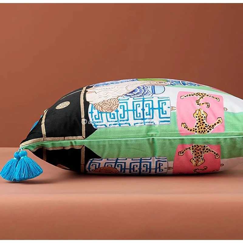 Luxurious GUVINCI Staffordshire Dogs With Chinoiserie Ginger Jar Pattern Decorative Cushion Cover Whimsical Animals Art Pillowcase Fringed Y251109