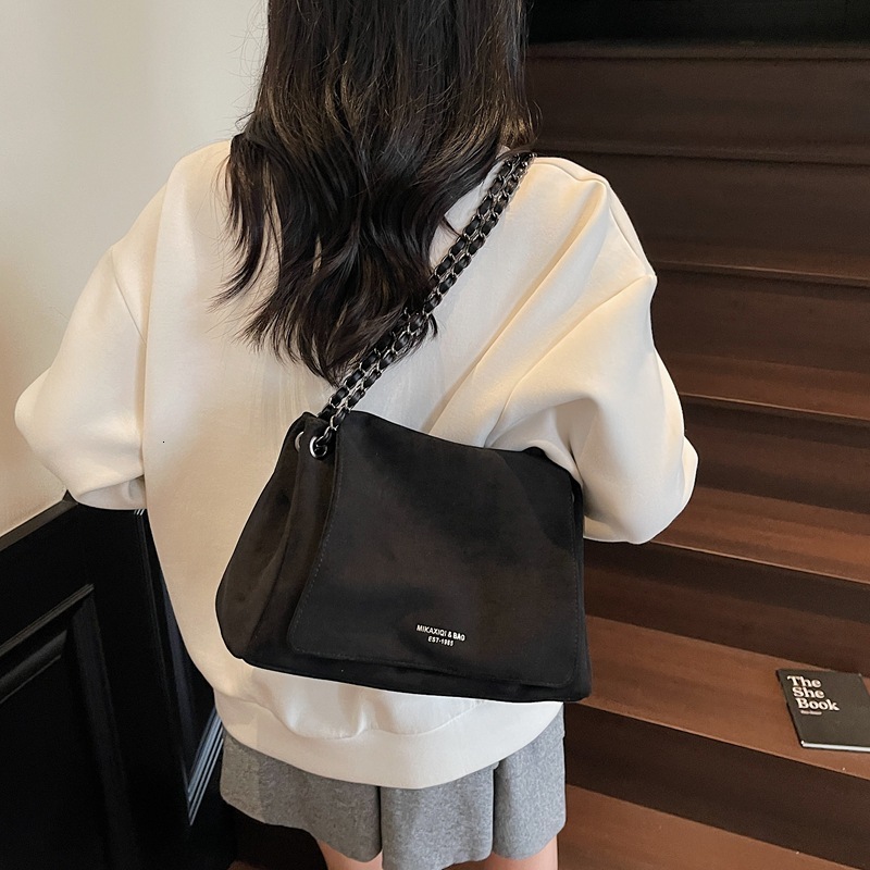 2025 new collection Women's Handbag Large Capacity Chain Shoulder Bag Women's Shoulder Bag Versatile Commuter Bag Autumn New Designer Bag Wo