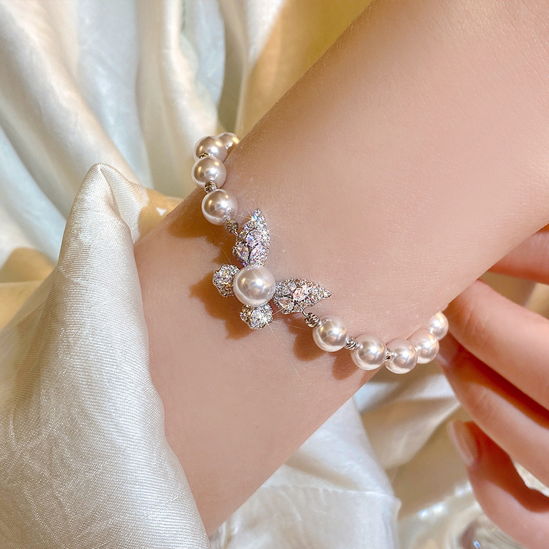 Dia-Encrusted Butterfly Pearl Adjustable Korean Sweet Girl Heart Bracelet Light Versatile Elegant Jewelry for Women - view 4