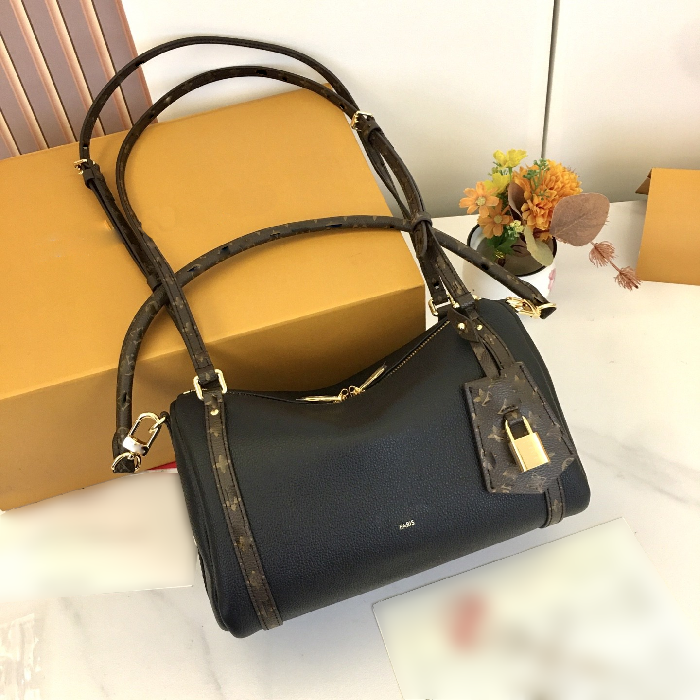 Designer bag Luxury express bag Shoulder Bags Designer Women Old Flower Leather Crossbody Luxury Brand Embossed Tote Purse Brown Flower Handbag purseS 02.