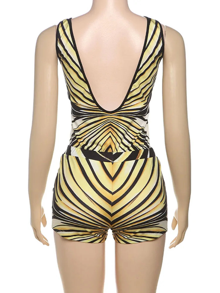 Weird Puss Stripe Women 2 Piece Set Sporty Casual Stretch vNeck Backless Tank TopsShorts Matching Streetwear Hipster Outfits250909