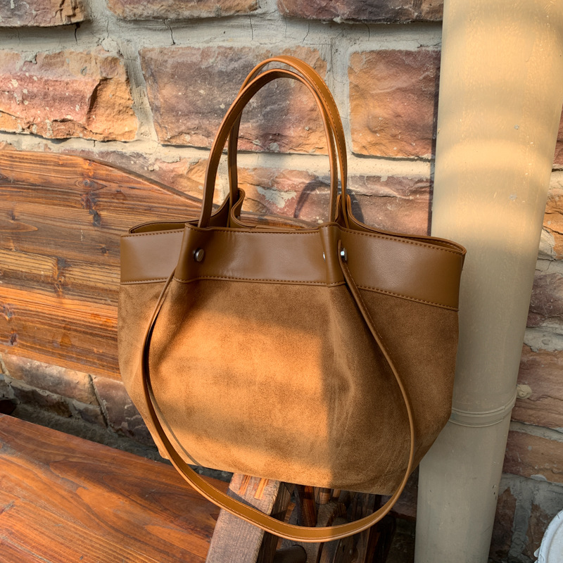 free shipping designers bags for women New Fashionable Printed Handbag Versatile Large Capacity Single Shoulder Diagonal Span Bag Water Bucket Bag