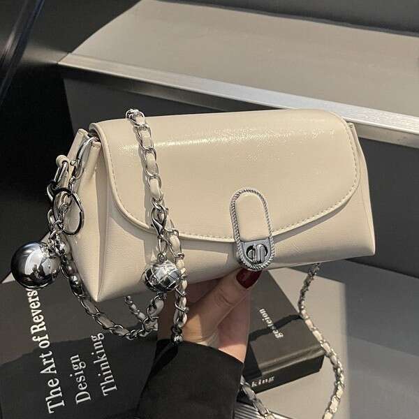 Texture For High-Quality Women 2025 New Fashion Versatile Chain Crossbody Summer Stylish Small Square Bag