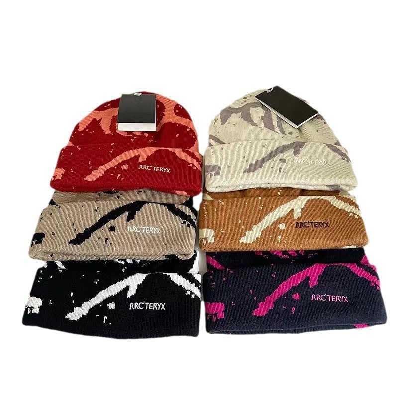 Bird Jacquard Knitted Hat with Correct AlphabetVersatile Warm Large Edition Thick Knitted Hat Personalized Cold Hat Trendy L250908 2A1B4