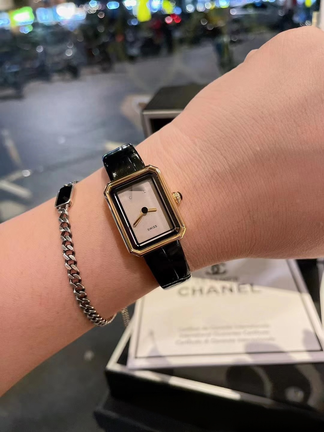 Women's Watches Designer Watches Vintage Quartz Women's Watch Genuine Leather Strap Christmas Gift