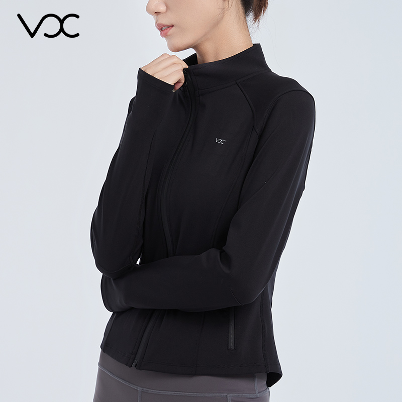 The Women's Long Sleeve Top is breathable and dry, trimming the neckline while keeping you warm.