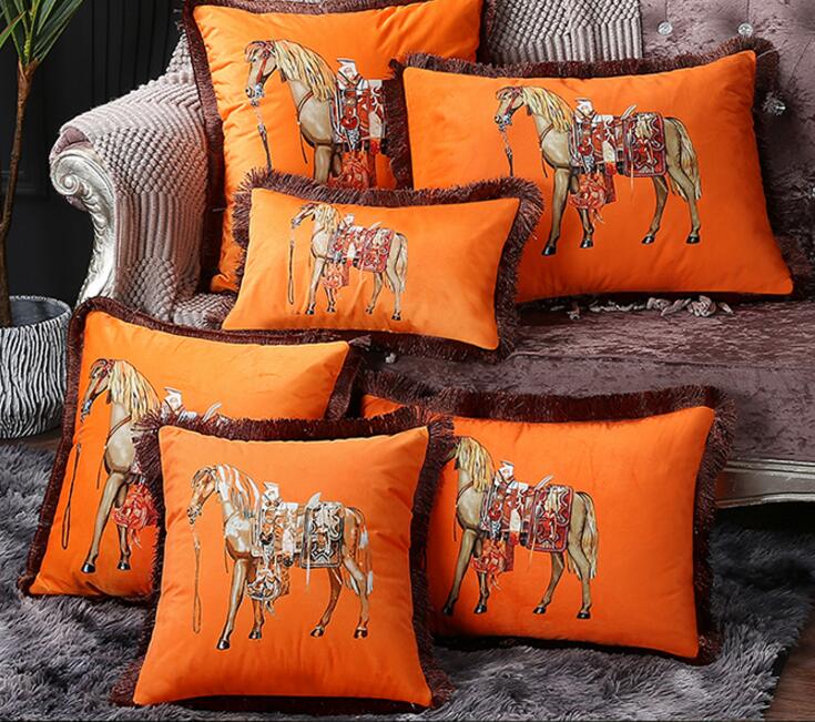 Designer Luxury European American Luxury Printed Cushion Cover Horse Pattern Velvet Pillowcase Lumbar Pillow Cover Tassel Edge