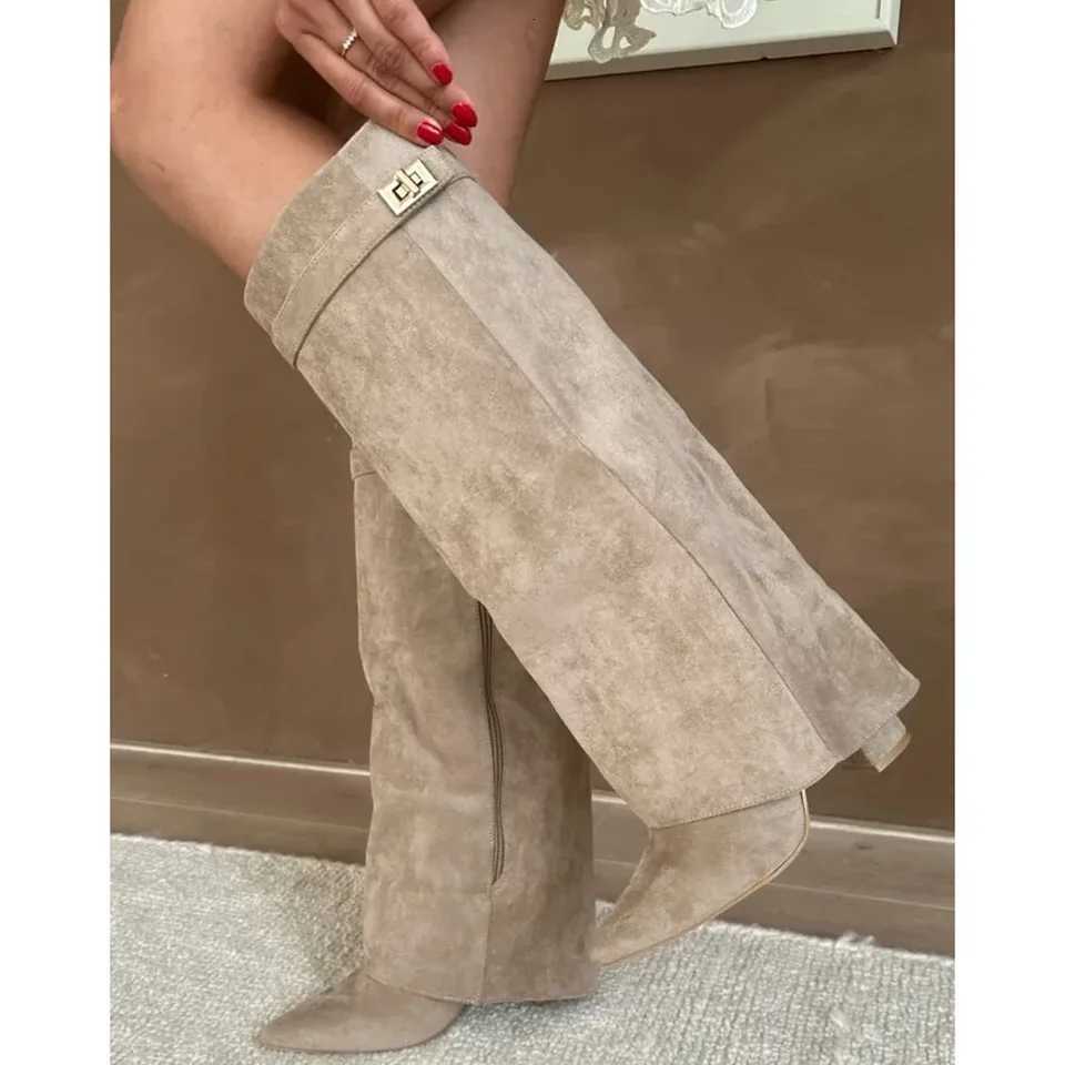 Suede Metal Decoration Frouser Boots Sexy Pointed Toe Square Heel New Arrivals Fashion Women Modern Boots Z250909
