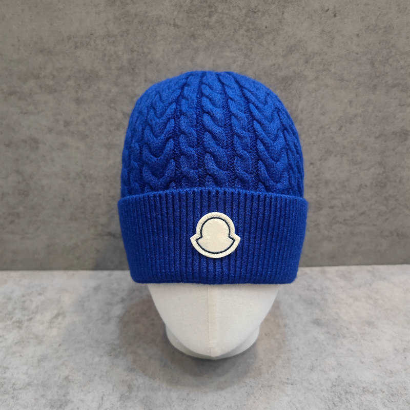 Autumn Winter Knitted Hat M Brand Cable Knit Beanie Simple Version Warm Pullover Yarn Hat L250908 2TF0R