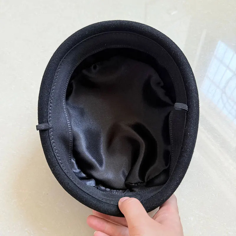 Classic Women Beret Hat Wool Felt Winter Keep Warm Cap White Black Fedora Fascinator Stewardess ner Formal 250905