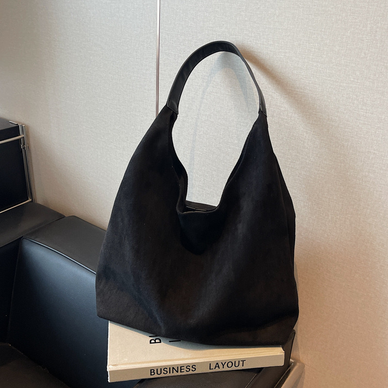 2025 New Designer Shoulder High Quality Women's handbag Purse Suede Tote Underarm Bag Autumn and winter Fashion Shopping bag Free Shipping