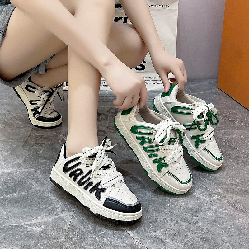 Women Platform Sneakers Star Design Lace Up Flat Non-slip Outdoor Comfortable Running Sports Shoes Fashionable Skateboard Shoes Woman Sneakers Student