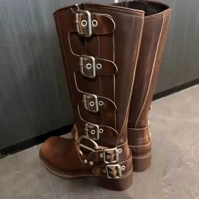 Autumn and Winter 2024 Vintage Boots Women Summer Thin Western Cowboy Boot Medium Heel Boots Leather Boots Cavalry Boot Z250909